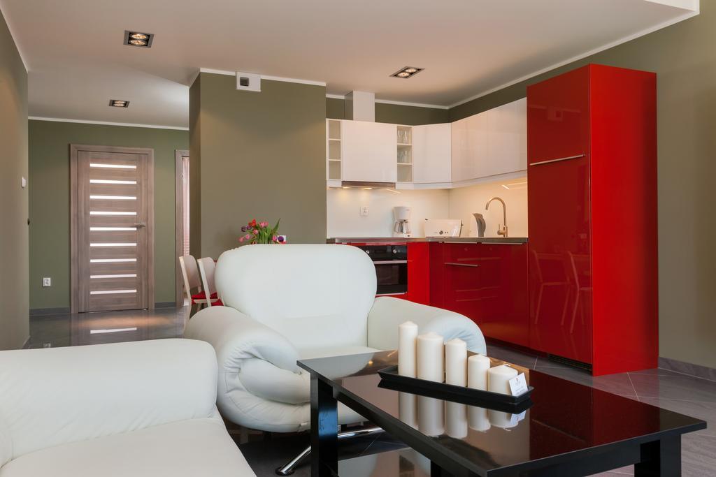 קולובז'ג Jantar Apartamenty Deluxe Sea View מראה חיצוני תמונה