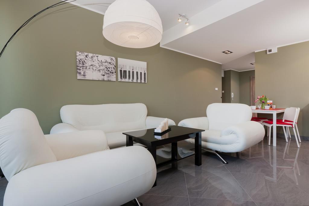 קולובז'ג Jantar Apartamenty Deluxe Sea View מראה חיצוני תמונה